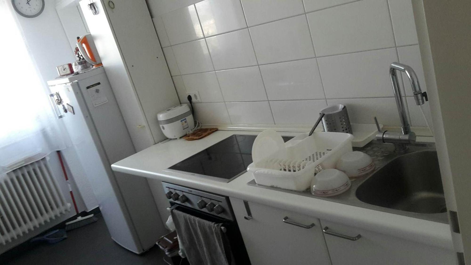 Egyszeru Szallas Stuttgart Kültér fotó